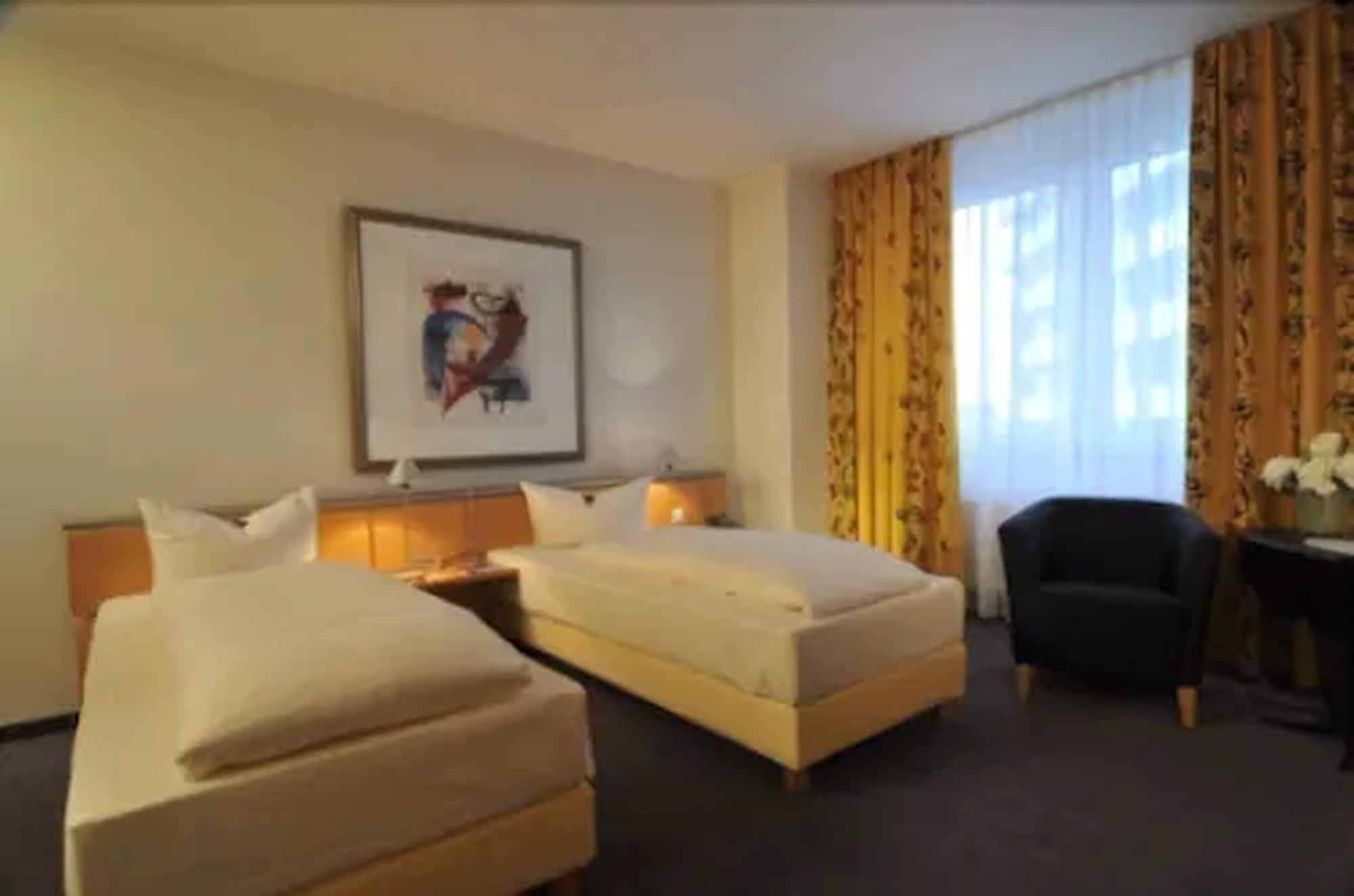 Best Western Hotel Im Forum Muelheim Mülheim an der Ruhr Eksteriør billede